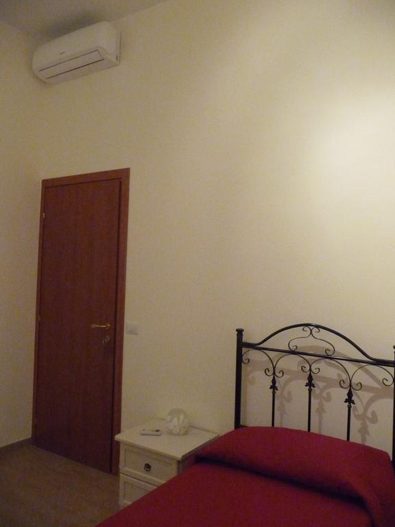 Le Due Nicchie Bed and Breakfast Matera Værelse billede